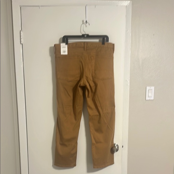 Classic Tan Chinos with Sturdy Cotton Fabric - Picture 5 of 5